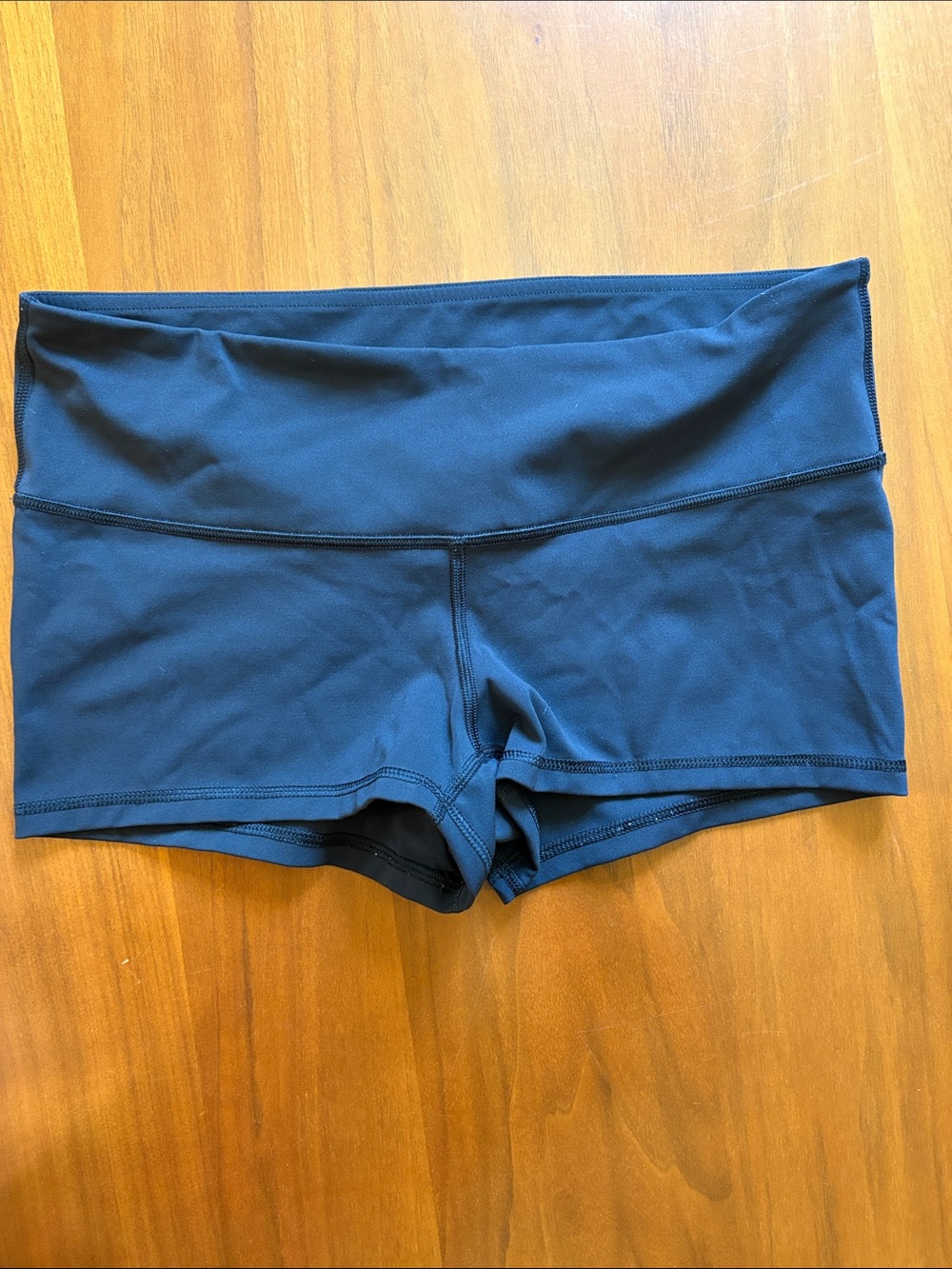 EUC Lululemon Black Bike Short Size 8